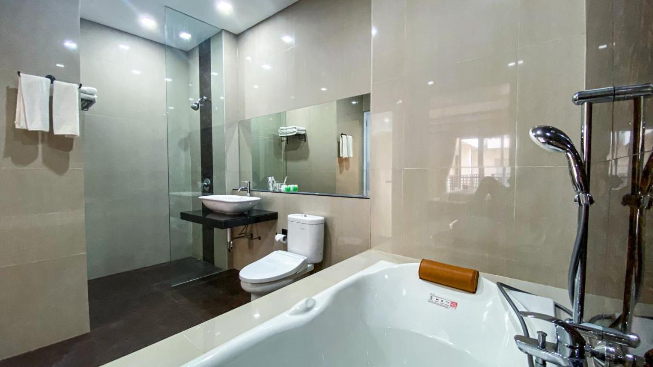 Ultimate Residence Bali Denpasar Exterior foto